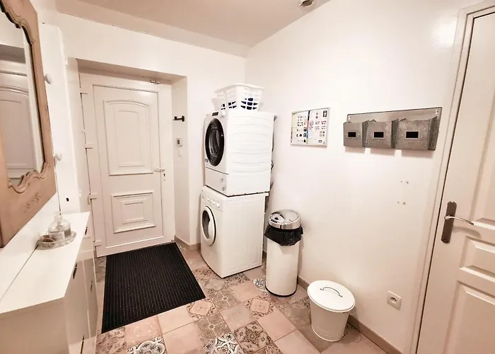 Le Petit Bacchus Feriehus